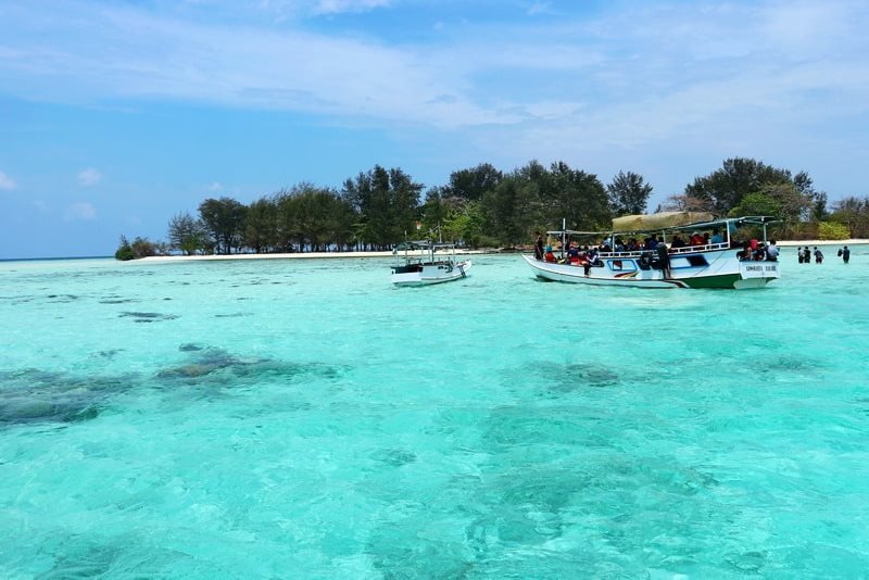 Saksikan Keindahan Pantai Tak Terbantahkan di Pulau Cemara Kecil