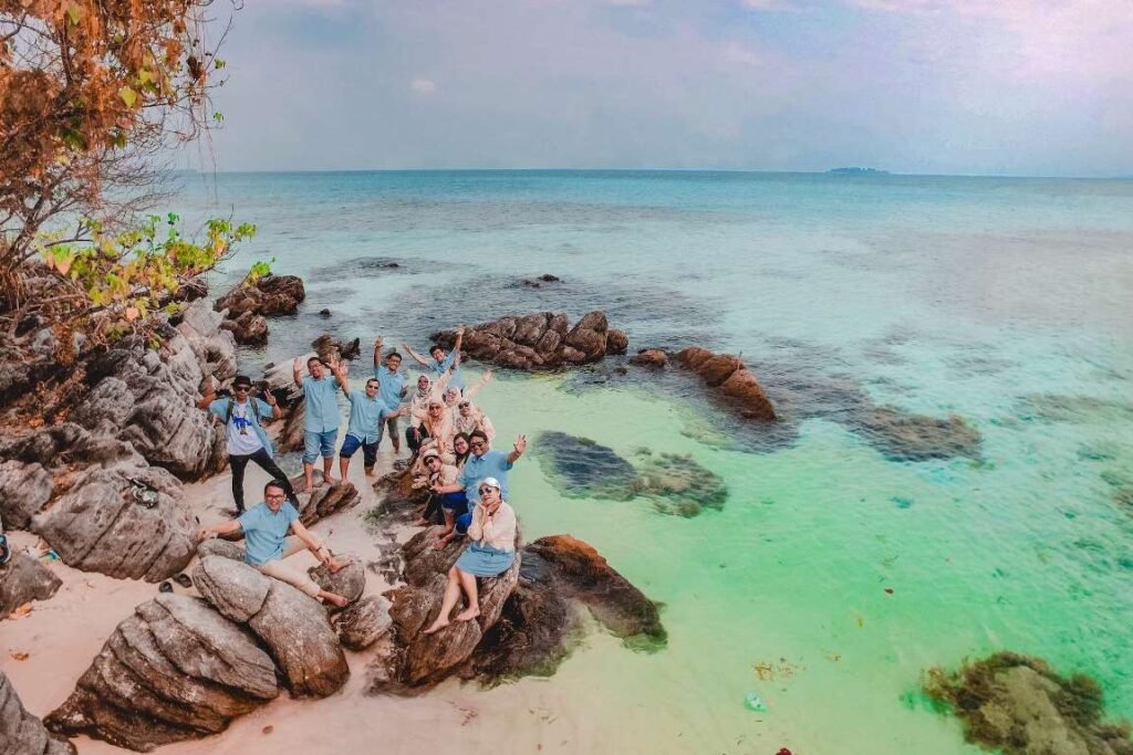 Tidak Hanya Bali, Karimunjawa Juga Layak Dikunjungi