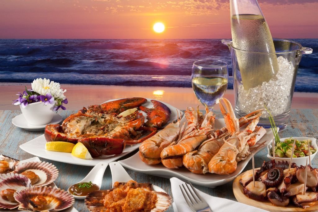 3 Alasan Makan Seafood di Tepi Pantai dan Manfaatnya