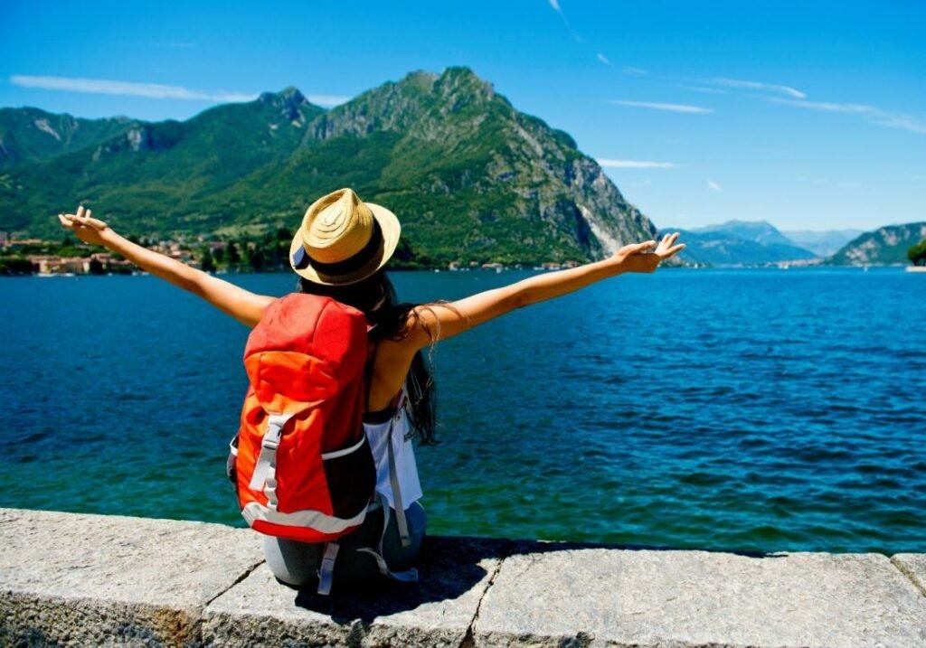 Traveling Solo VS Berkelompok: Manakah yang Lebih Baik?